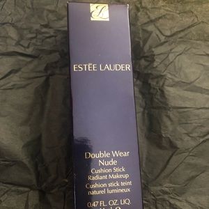 Estēe Lauder Double wear Nude Cushion Stick